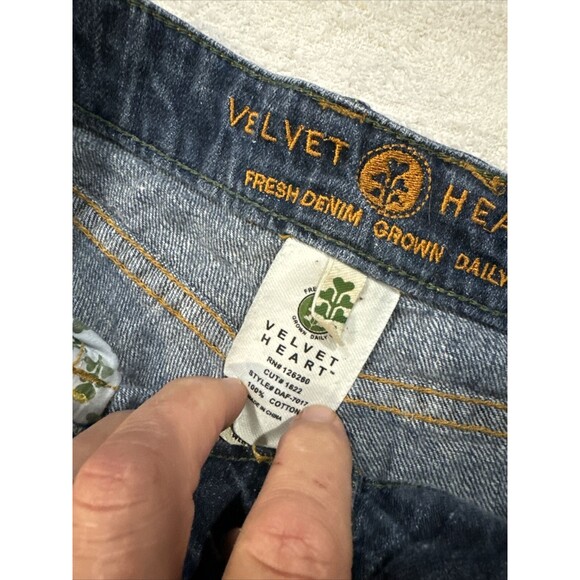 Velvet Heart Jeans Distressed Cut Off Denim Jean Shorts Size 27 - Picture 3 of 8